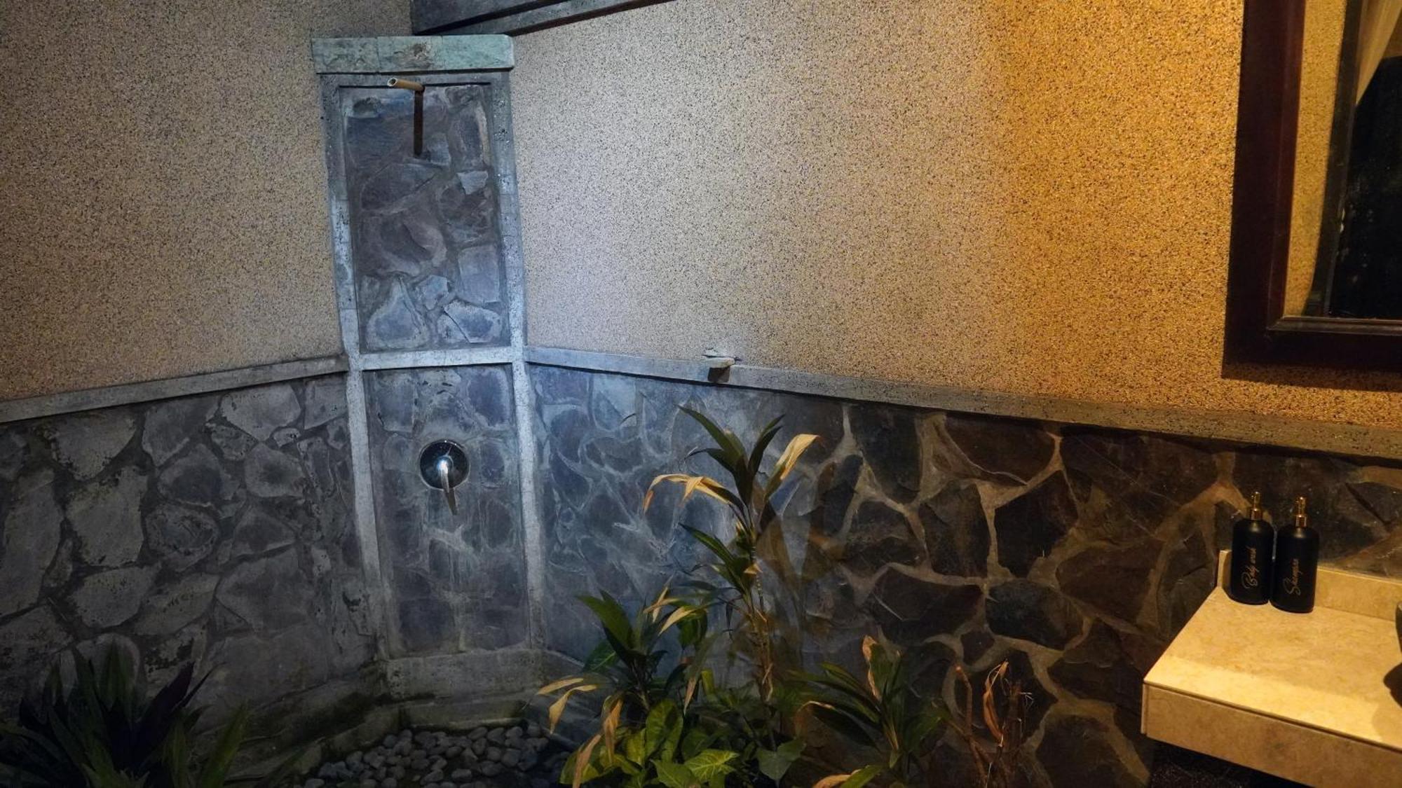Oma In Pemuteran Bali Apartamento Exterior foto